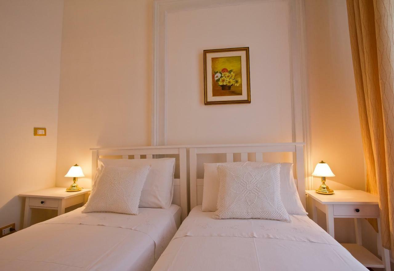 Golden Rooms Bed & Breakfast Trieste Luaran gambar