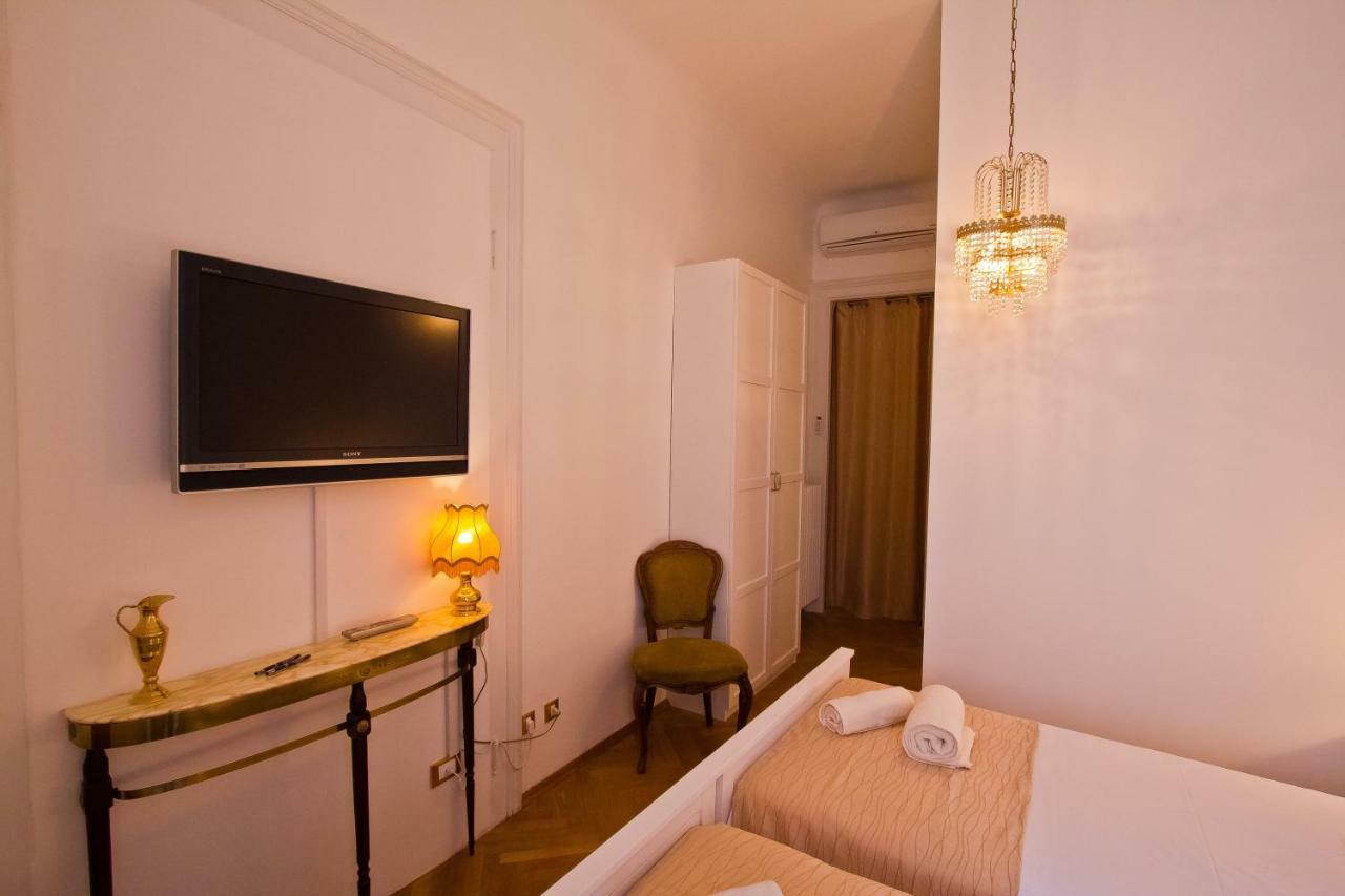 Golden Rooms Bed & Breakfast Trieste Luaran gambar